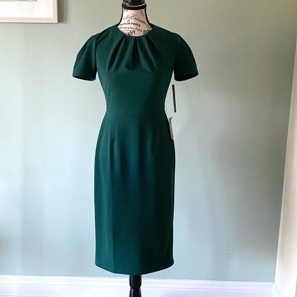 NWT Maggy London Women’s Sheath Dress Green Sz. 0 - Picture 1 of 3